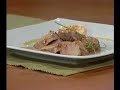 Solomillo de cerdo al roquefort con flan de verduras