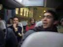 BERLIN - IM BUS SINGEN