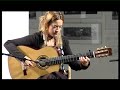 Laura Gonzalez  - guitarrista