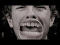 Official HD Promo Video for Coldplay's fantastic single 'Violet Hill', taken from the #1 Album 'Viva La Vida (or Death and All His Friends). Available in High Definition. You can grab a copy of the album now from the Parlophone Store by clicking here: www.parlophone.co.uk