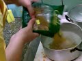 Seba tira fideo