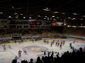 Trinec - Pardubice 7:5 (nastup hokejistu na led)
