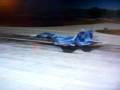 videos de su-27 take-of and landing
