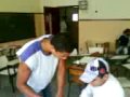 deu mole apanha