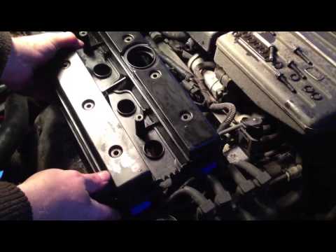 Replacing the valve cover gasket on a 2008 Suzuki Reno