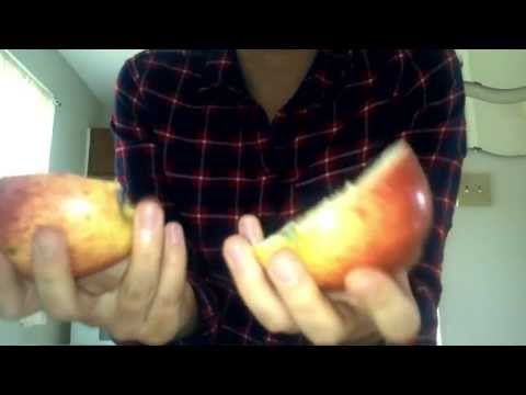 how to snap apple in half