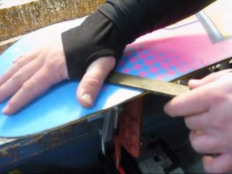 SnowboardSecretsTV - Rob Pirog of Smugglers' Notch Snow Sport University gives Lauren's board a tune and wax, and walks us through the details so you can do this yourself. Be sur...