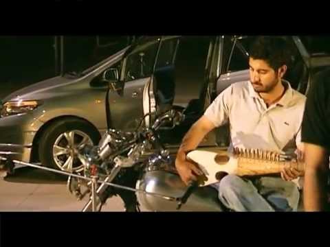 pashto rabab - http://www.facebook.com/OqaabBand?ref=hl DESPERADO ON RABAB PUSHTO SONG BY OQAAB BAND. PUSHTO SONG BY PUSHTO BAND OQAAB JHONY KHAN PLAY THE RABAB RASHID KHAN...