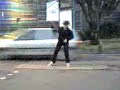 ugal le provincal ne sais pas danser la tecktonik