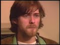 David Bowie le cuenta un chiste a Kurt Cobain