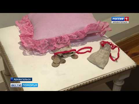 Активисты Архангельской региональной организации ВОС в день «Белой трости» посетили тактильную выставку «Мертвые души – живые образы»