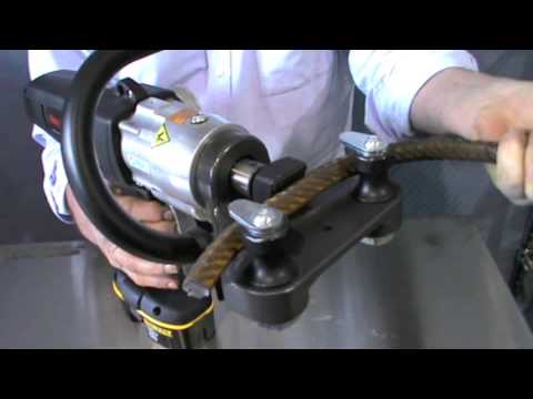 Edilgrappa RD8-20 Cordless Rebar Straightener Demonstration