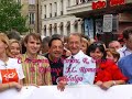 jean-luc romero who is a french politician attends every year at the paris lesbian & gay pride. this podcast resumes the 2007 edition.
jean-luc romero a assist�, comme tous les ans, � la marche des fiert�s lgbt � paris le 30 juin 2007. diff�rentes personnalit�s participaient � cette marche, aux cot�s des organisateurs christophe lef�vre et alain piriou, notamment bertrand delano�, anne hidalgo, c�cile duflot et jack lang. pour les personnalit�s de la droite et du centre seuls jean-luc romero et roxane d�filaient dans le carr� de t�te.
petit r�sum� de la participation de jean-luc romero, pr�sident d'elcs, d'aujourd'hui autrement et de l'admd dans ce podcast r�alis� par christophe michel.
a noter que pour la premi�re fopis, les jeunes de l'admd, � l'initiative de damien delmer, �taient pr�sents pour distribuer un tract de leur d�l�gation