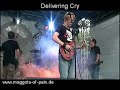 Delivering Cry Live / Band-Video.de