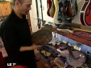 Une guitare �lectrique en ardoise ...  ca sonne !