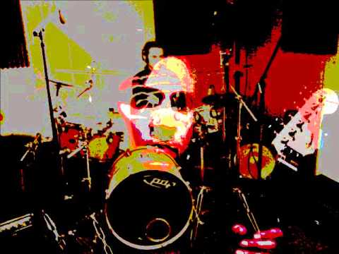 fortte - Canción grabada por Fortte en 2010-11, Vox AC4 TV, Fender Stratocaster Japan, PDP Drums.