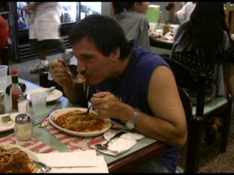 how to properly eat spaghetti