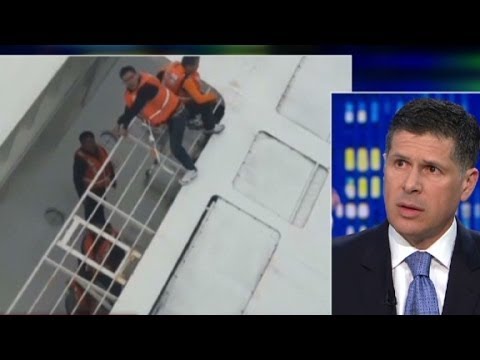 Korea - Attorney Mitchell Proner details the ways in which the Korea ferry disaster resembled the Costa Concordia's capsizing. More from CNN at http://www.cnn.com/ To license this and other CNN/HLN...
