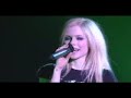 Avril Lavigne - Fall to Pieces live at Budokan Avril Lavigne - Fall to Pieces live at Budokan