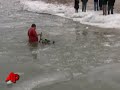 Wisc. Bikers Plunge Into Icy Lake Michigan