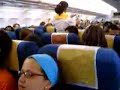Pasajeros imitando a la tripulaci�n de vueling