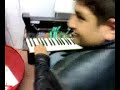 je vous pr�sente l'�ssais du meilleur clavier synth�tiseur dernier crie tout droit sorti chez les tunisiens ! :d
c'est surtout pour les amateur du mezwed et la music traditionnele tunisienne