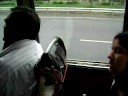 cantando en el carro