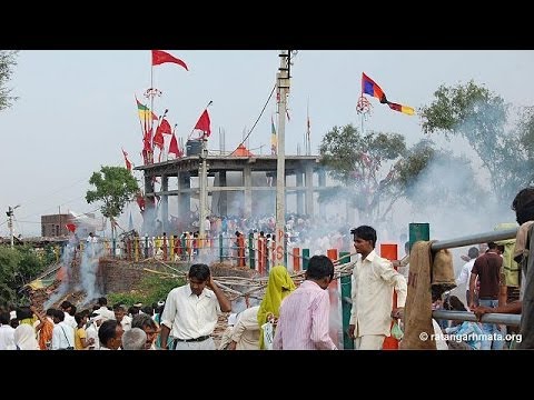 hindu festival - More than 90 people are reported killed in a stampede among Hindu worshippers at a festival in... euronews, the most watched news channel in Europe Subscribe...