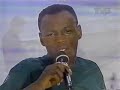 mc solaar interpr�te caroline pour l'�mission de t�l� 40� � l'ombre sur france 3 et diffus� internationalement sur tv5 en 1995. cette vid�o provient d'une cassette vhs tape, la qualit� d'image et audio ne sont pas tr�s bonnes.