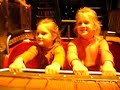 Liesbeth & Astrid op de achtbaan #1