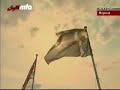 jasay-barsat-kee-phalee-barish-giray.html
