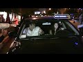 paparazzi gets camera stuck in vince vaughn's car at madeo 8/21/09 want to broadcast or use hollywood.tv video? email all inquires to sales@hollywood.tv
