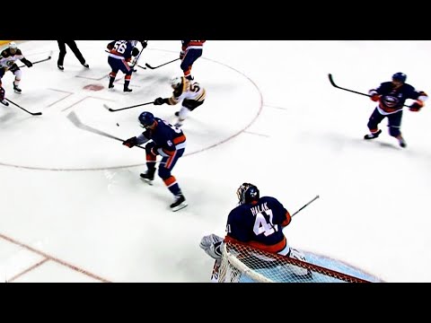 Video: Bruins’ Spooner uses backhand to quickly score right off the draw
