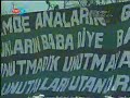 Tatangalar deprem pankartı! 2002 Alem buysa kral biziz!