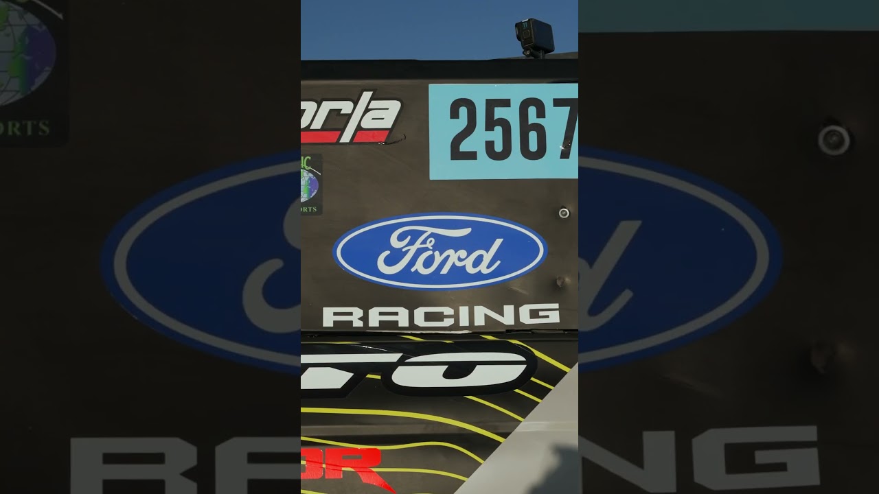 Dos terrenos mais extremos às pistas mais lendárias. Estamos sempre presentes. #FordRacing