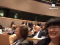 Beppe Grillo al Parlamento Europeo (completo) Beppe Grillo al Parlamento Europeo (completo)