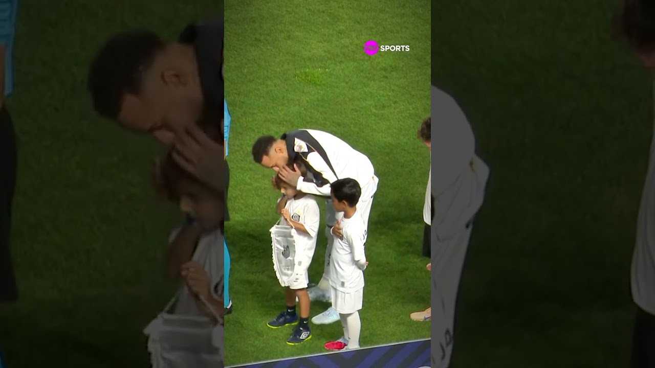O NEYMAR SEMPRE DÁ MUITA ATENÇÃO PRA CRIANÇADA KKKK #shorts