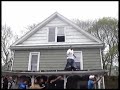 Block Party 2007 Man on Roof Complete Footage