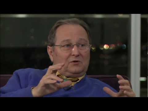 Juan Pérez Mercader, Senior Research fellow at Harvard, is interviewed at the MIT.