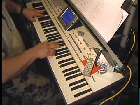Einiges Verrücktes Live on Korg PA2 x Pro