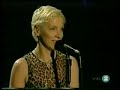 Annie Lennox COLD 46664 Live 3/2005 (4/9)