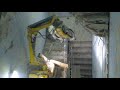 BROKK 90 on staircase part 2
