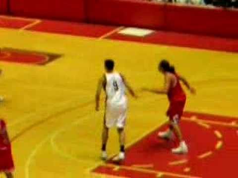 Yi makes his Milwaukee Bucks Debut