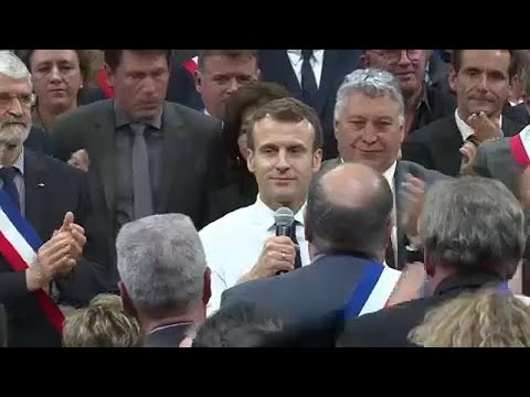 Frankreich: Gelbe Westen - alle blicken auf Macron