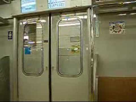 東京メトロ10000系発車