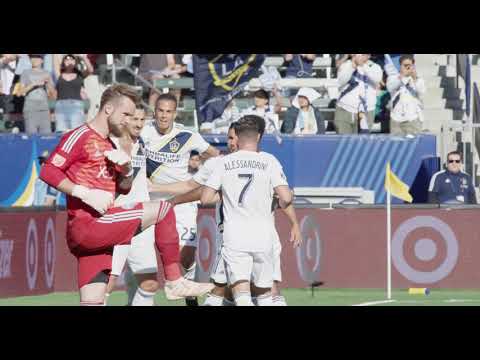 Video: SLO-MO GOAL: Zlatan Ibrahimovic scores career goal 501 with a cool finish from the penalty spot