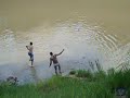 OS PEGA NA CUECA OS CUECÃOS NA LAGOA
