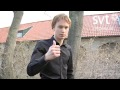 Benjamin testar kl�der (Bj�rn Gustafsson)