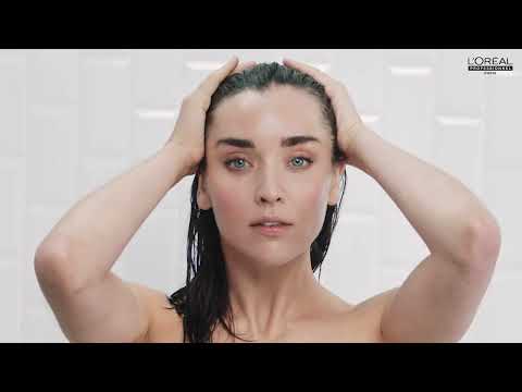 L'OREAL PROFESSIONNEL Absolut Repair Shampoo For Dry and Damaged Hair (300 ml) With Wheat Protein