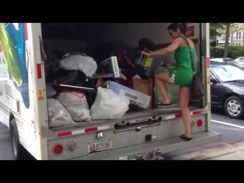 how to close u haul truck door